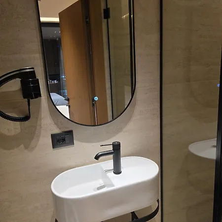 Post Hotel-new Bazaar Hotel Tirana
